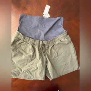 NEW MAACIE maternity Women's Olive Green Shorts SIZE 2XL